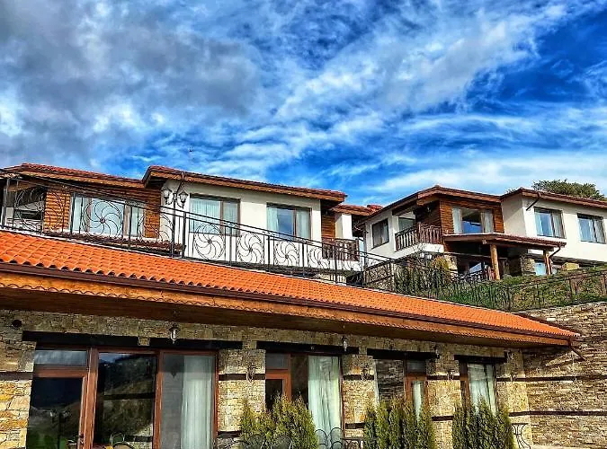 Oasis Rhodopes Gasthof 3*