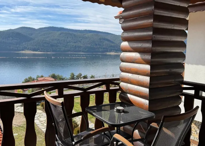 Oasis Rhodopes Къща за гости 3*